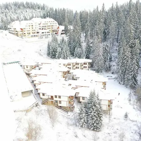 Комплекс Райковски Лодж * Pamporovo